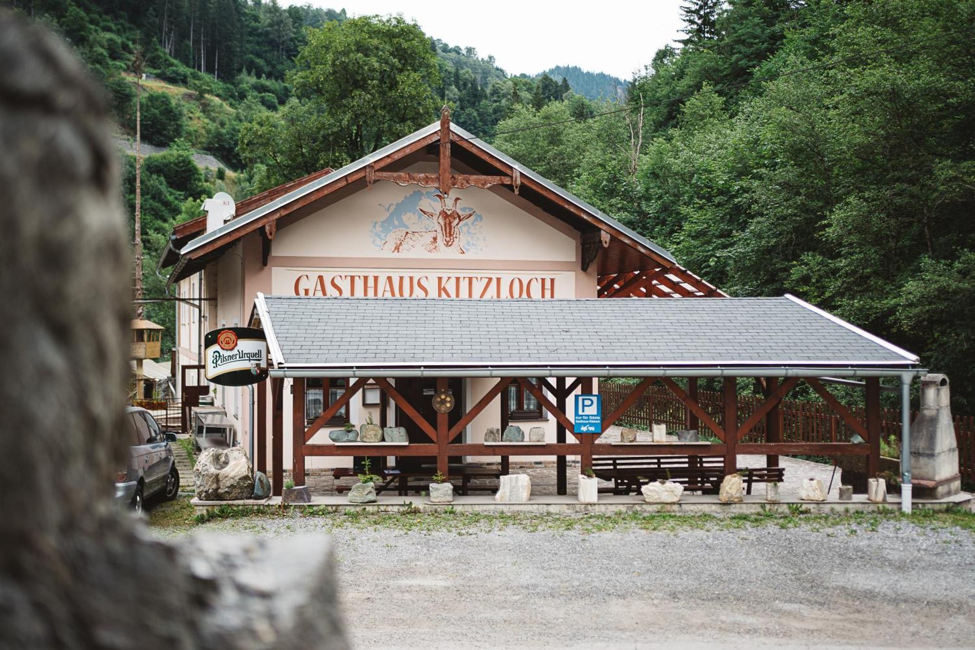Gasthaus Kitzloch Taxenbach Exterior foto